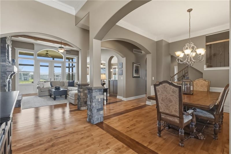 12309 W 160th St, Overland Park, KS 66221