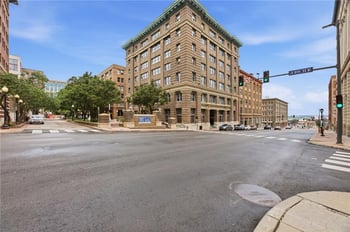 712 Broadway Blvd #503, Kansas City, MO 64105