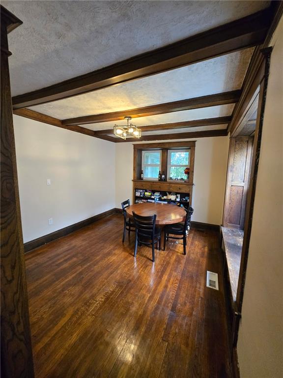 307 White Ave, Kansas City, MO 64123