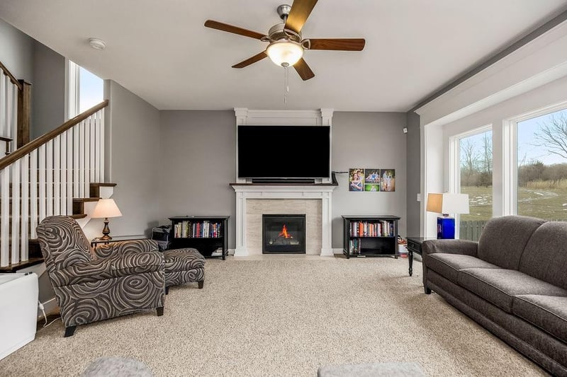 9225 Dawn Ave, Kansas City, MO 64154