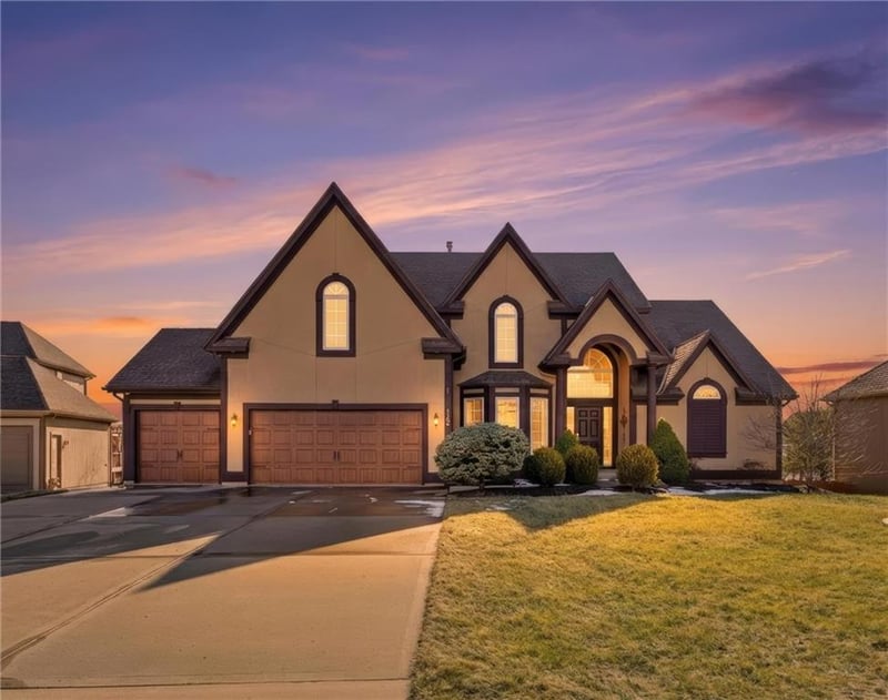6505 N Spruce Ave, Kansas City, MO 64119