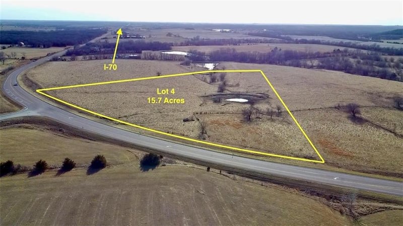 Lot 4 222nd Rd, Tonganoxie, KS 66086