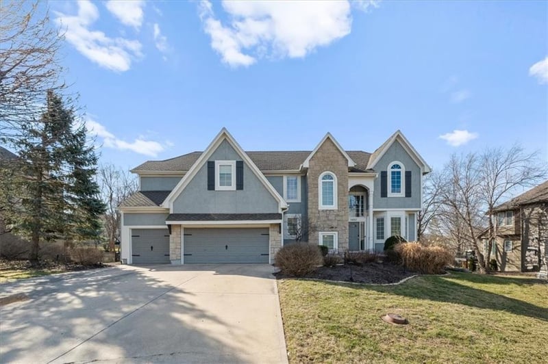 14002 Bond St, Overland Park, KS 66221