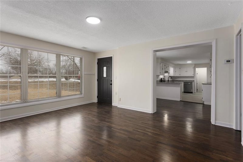 1219 88th St, Kansas City, MO 64155