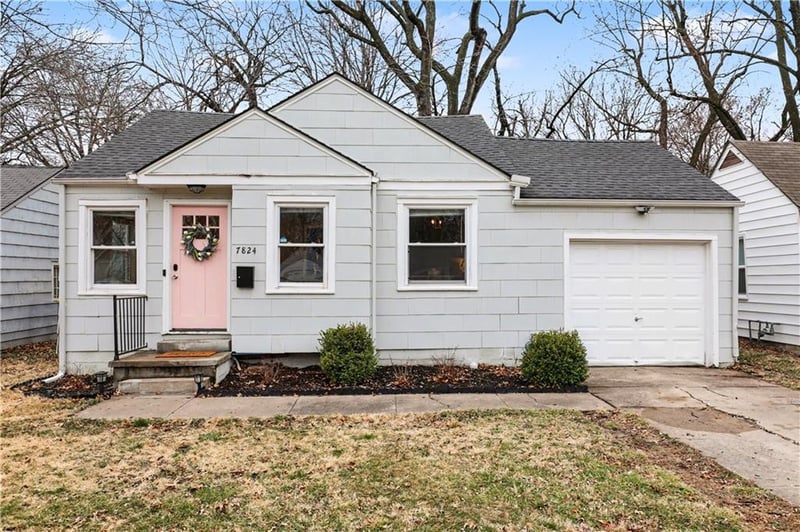 7824 Jefferson St, Kansas City, MO 64114