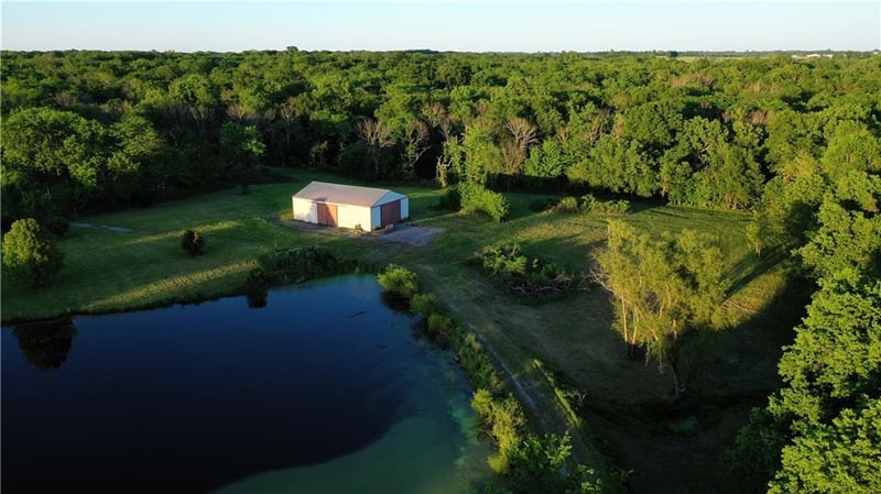 13003 Outer Belt Rd, Lone Jack, MO 64070