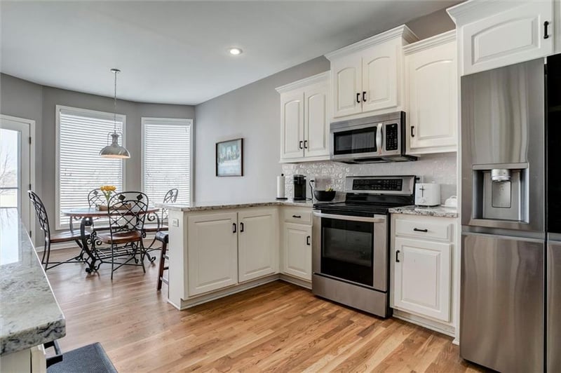 13721 Parkhill St, Overland Park, KS 66221