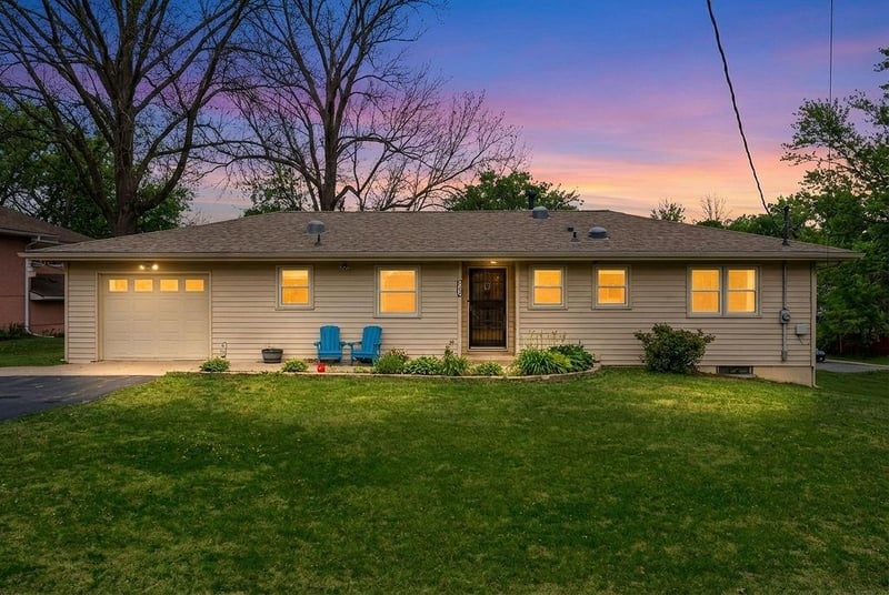 8332 Georgia Ave, Kansas City, KS 66109