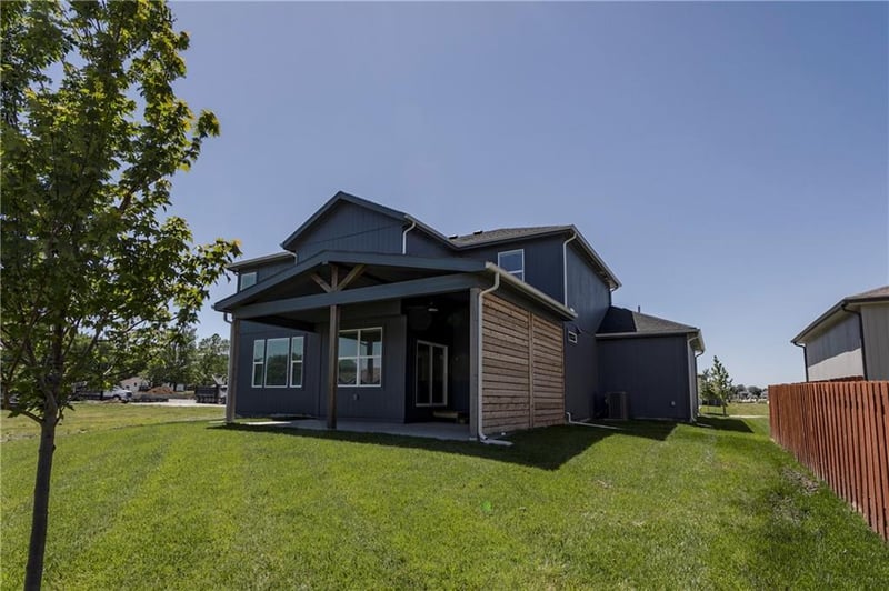 16965 Brentwood St, Olathe, KS 66062