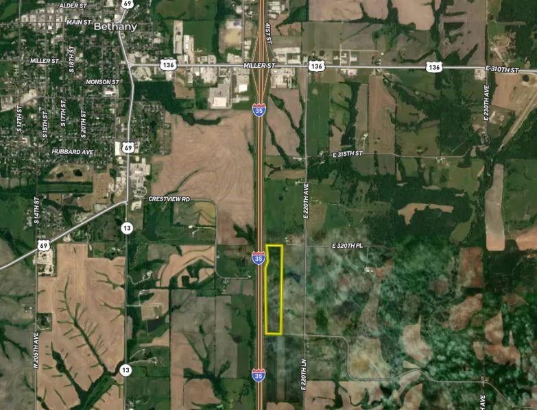 330 Th St, Bethany, MO 64424