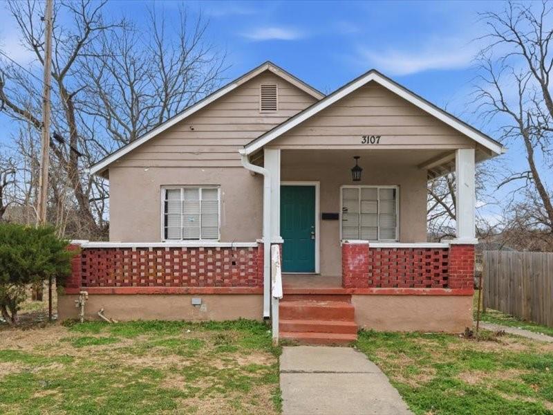 3107 Elmwood Ave, Kansas City, MO 64128