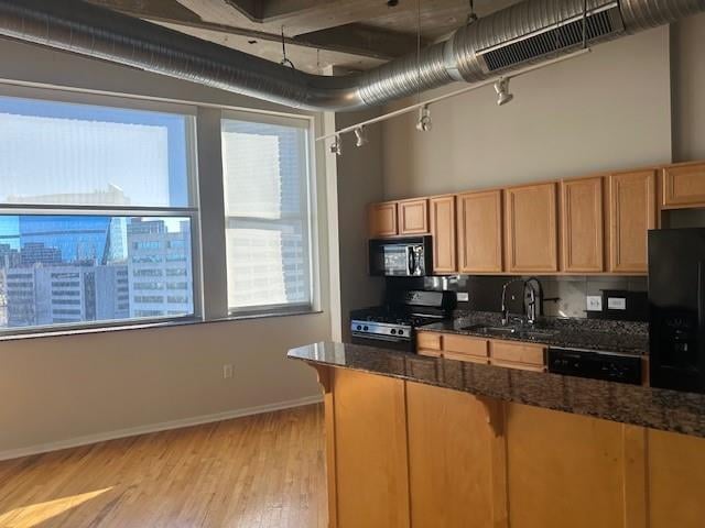 2107 Grand #1009 Ave #1009, Kansas City, MO 64108