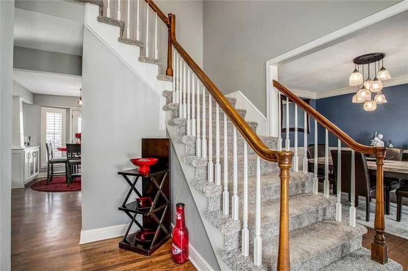 8016 Flora Ave, Kansas City, MO 64118