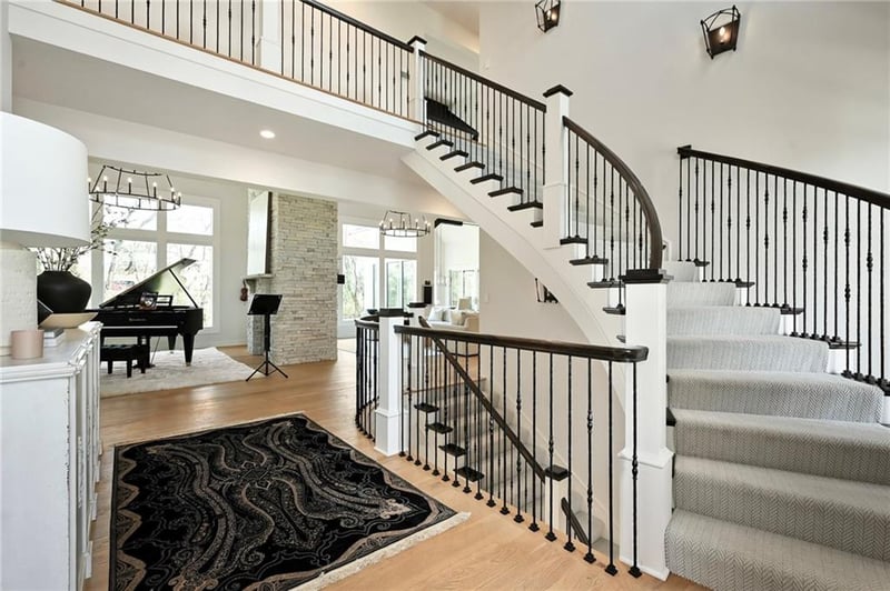 14615 Linden St, Leawood, KS 66224