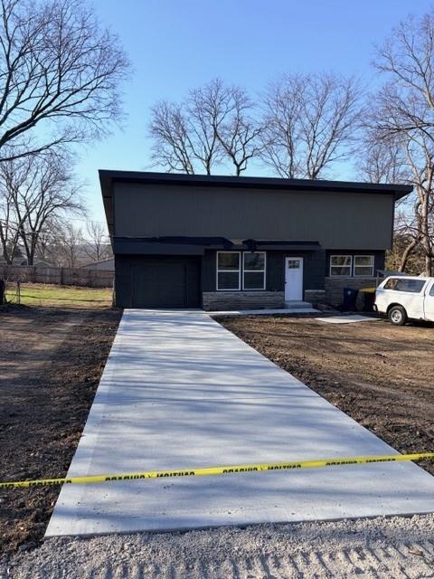 109 98th St, Kansas City, MO 64114