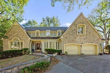 4501 NW Baltimore Ct, Kansas City, MO 64116