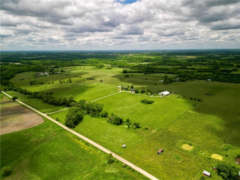 U Rd, Hoyt, KS 66440