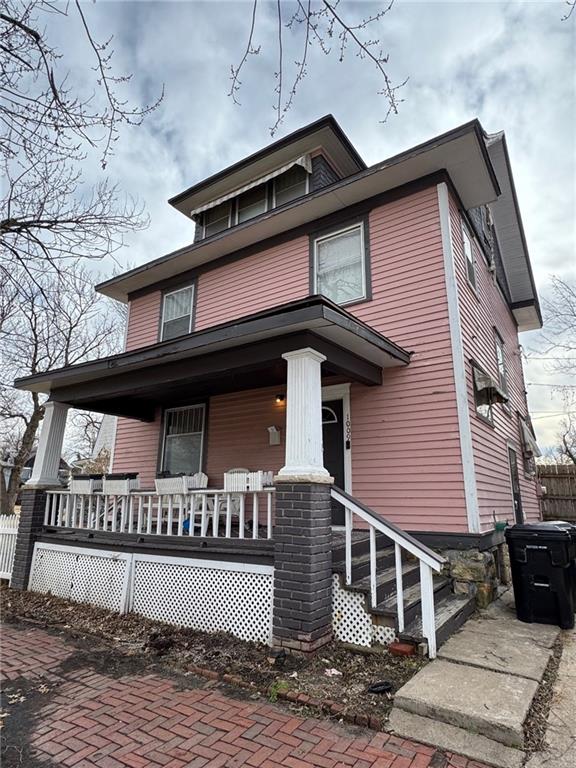 1009 Huntoon St, Topeka, KS 66604