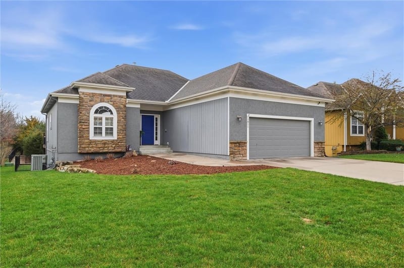 1811 128th St, Kansas City, MO 64145