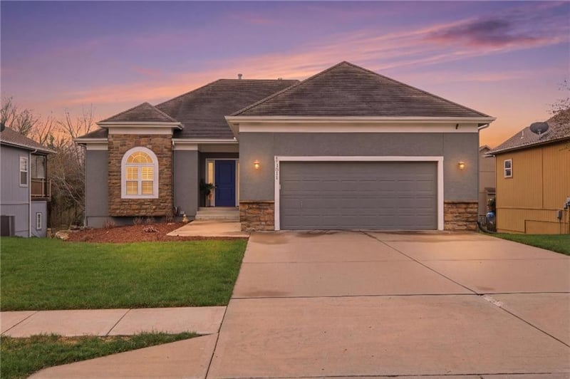 1811 128th St, Kansas City, MO 64145