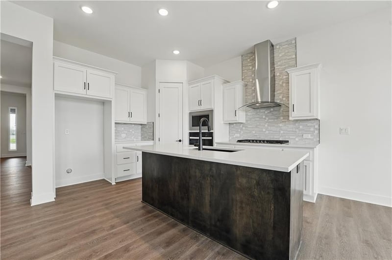 1710 105th St, Kansas City, MO 64155