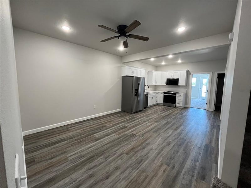 356 B 85 Rd, Warrensburg, MO 64093