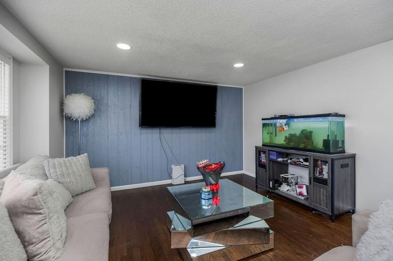 4301 51st St, Kansas City, MO 64151