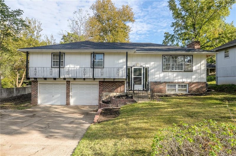 9408 81st Ter, Raytown, MO 64138