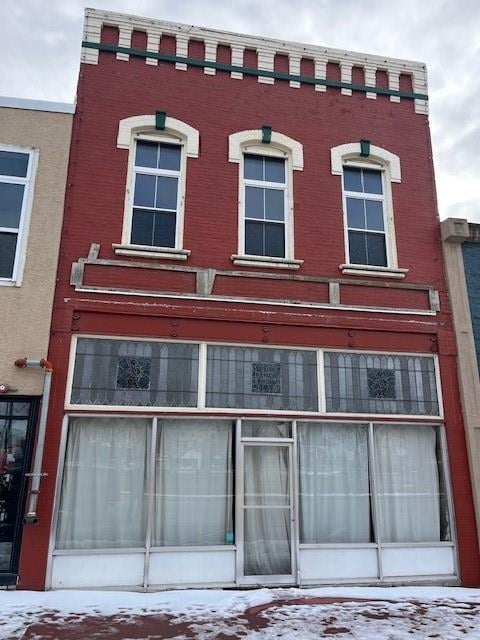 9 Wea St, Paola, KS 66071