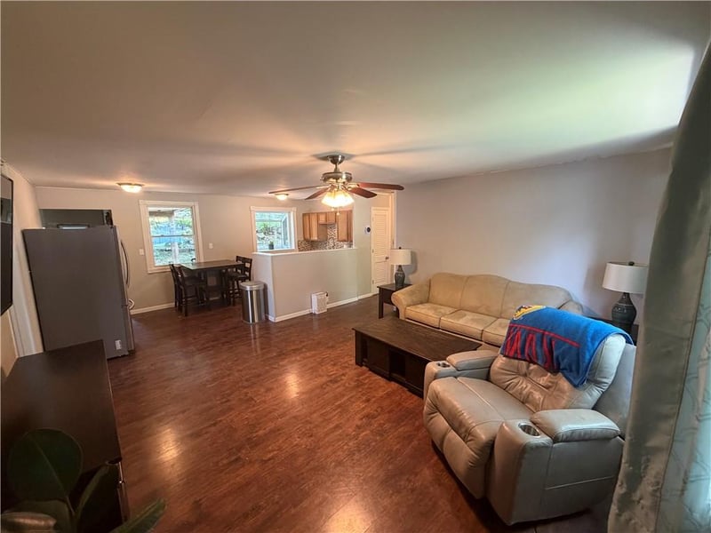 4515 N Troost Ave, Kansas City, MO 64116
