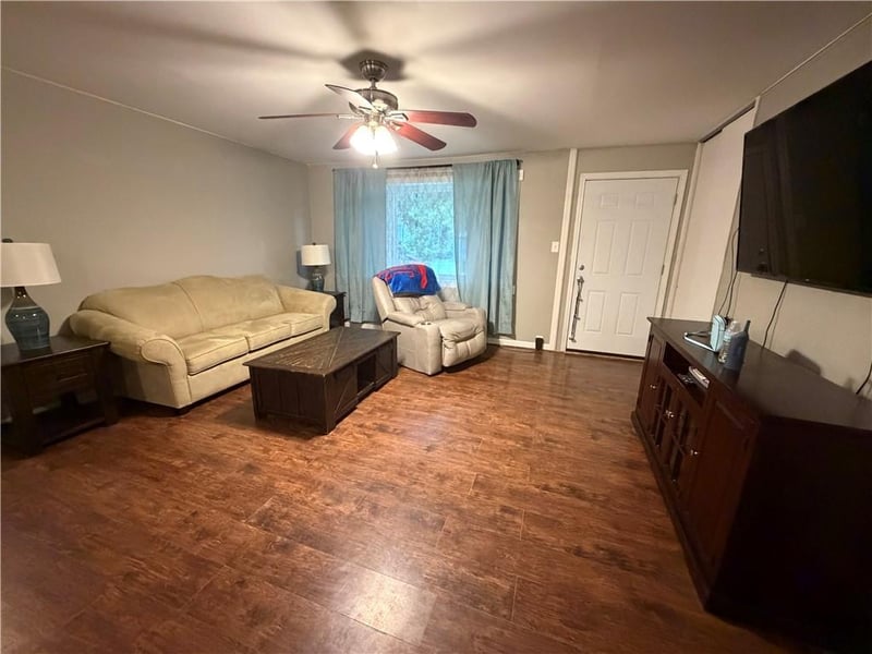 4515 Troost Ave, Kansas City, MO 64116