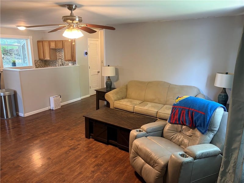 4515 N Troost Ave, Kansas City, MO 64116