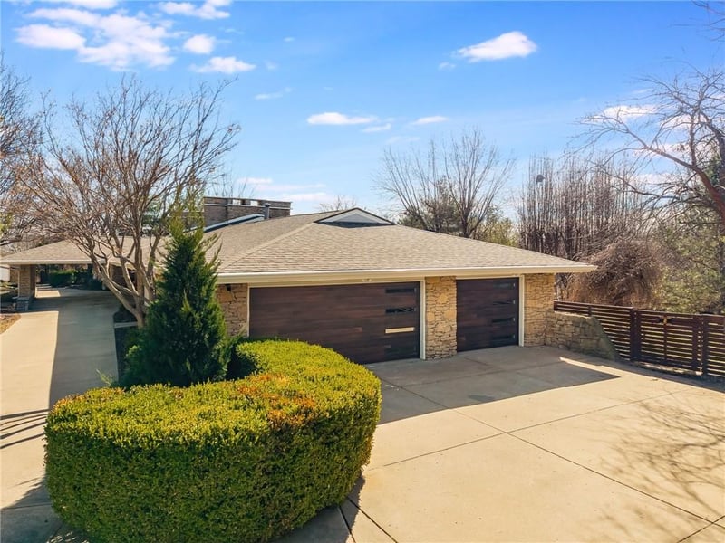 2807 78th St, Kansas City, MO 64119