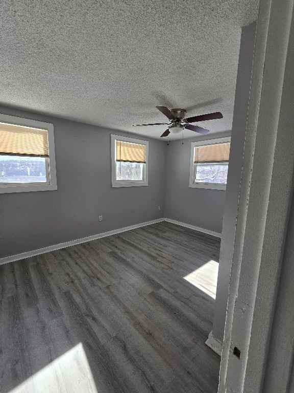 4330 Merriam Dr, Shawnee, KS 66203
