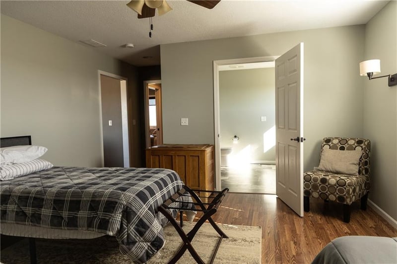 13835 Udall Rd, Erie, KS 66733