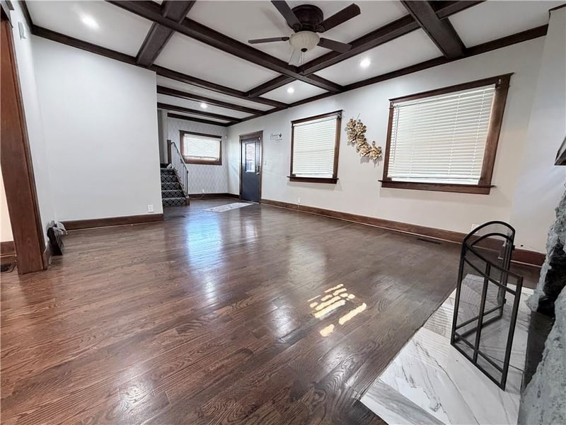 2941 Victor St, Kansas City, MO 64128