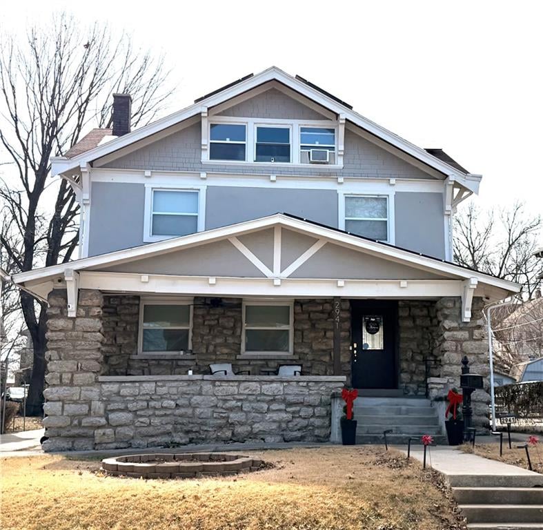 2941 Victor St, Kansas City, MO 64128