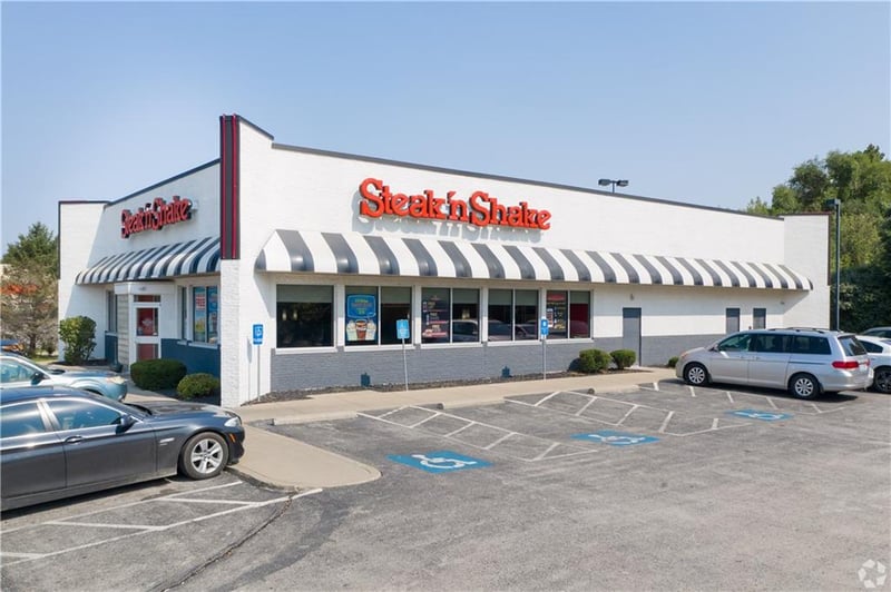 4929 N Old Pike Rd, Gladstone, MO 64118