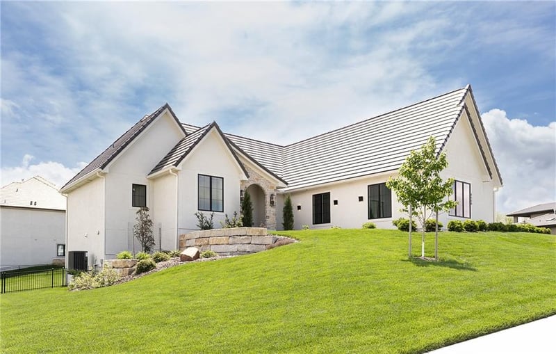 6009 58th St, Kansas City, MO 64151