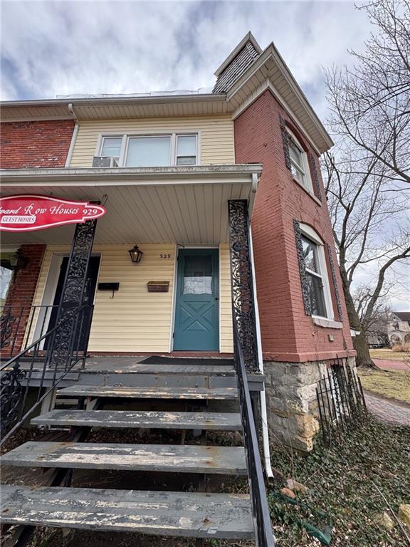 929 Huntoon St, Topeka, KS 66604