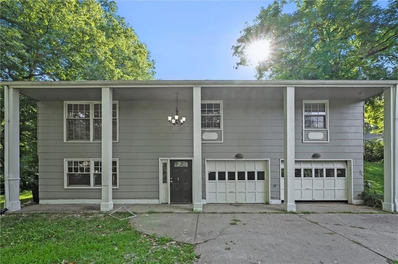 3801 Antioch Rd, Kansas City, MO 64117