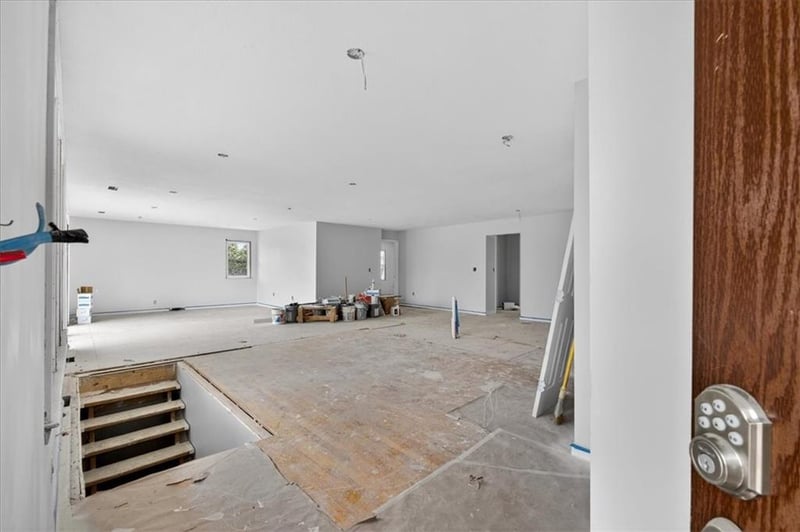 1220 Leeview Cir, Olathe, KS 66061