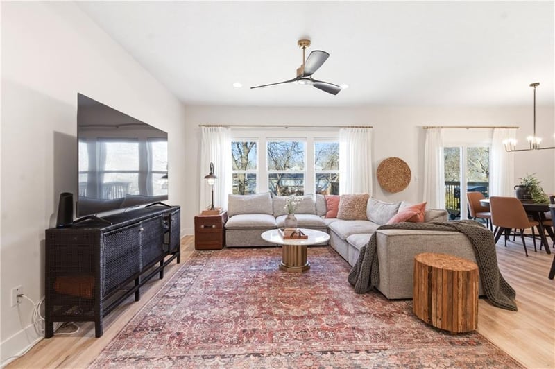 4736 Hadley St, Overland Park, KS 66203