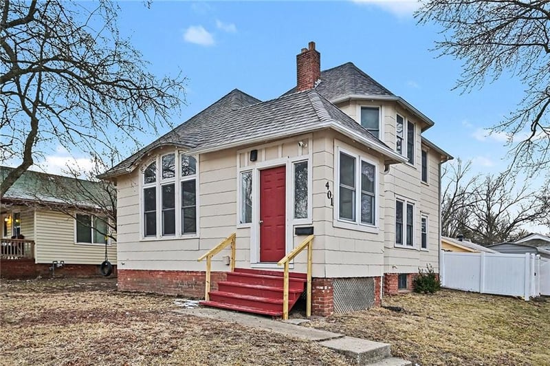 401 Noyes Blvd, St Joseph, MO 64501