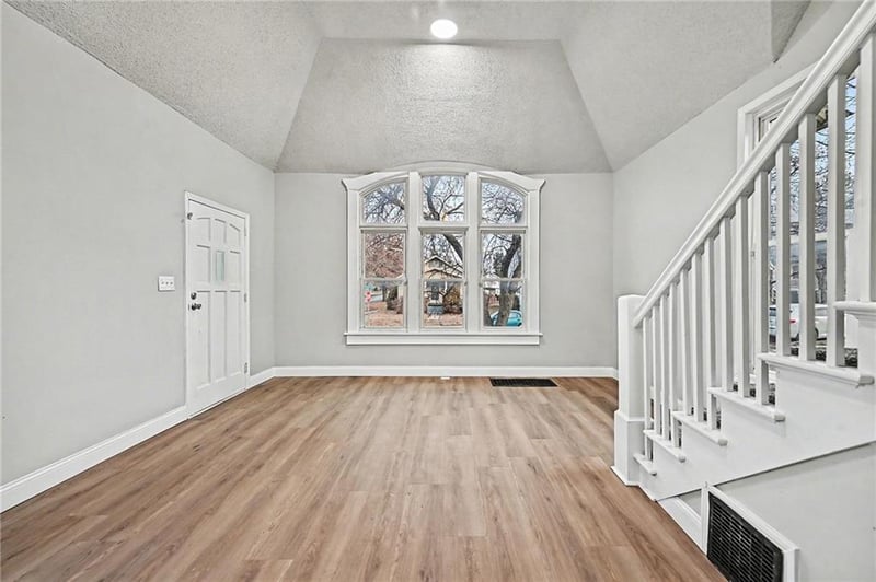 401 Noyes Blvd, St Joseph, MO 64501