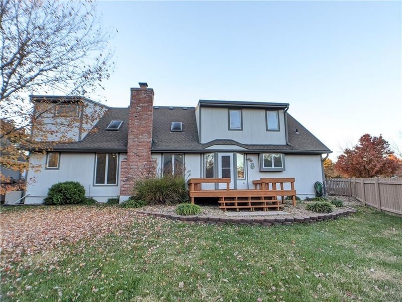 4821 122 Ter, Leawood, KS 66209
