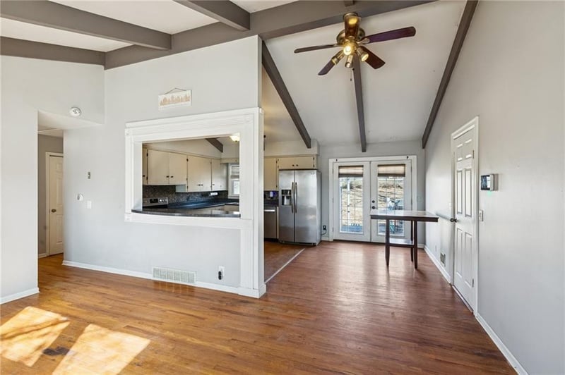 4418 49th St, Kansas City, MO 64119