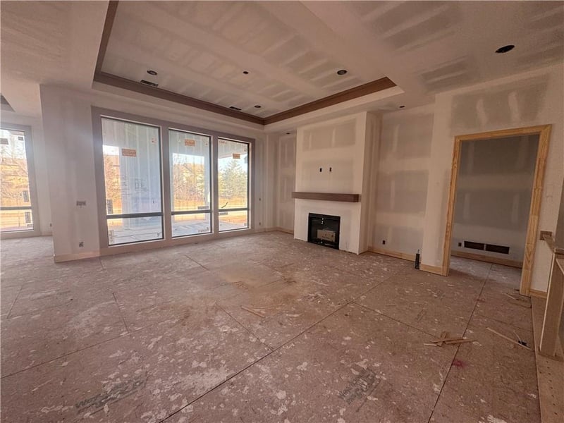3244 133rd Ter, Leawood, KS 66209