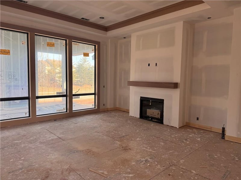 3244 133rd Ter, Leawood, KS 66209
