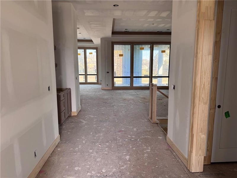 3244 133rd Ter, Leawood, KS 66209